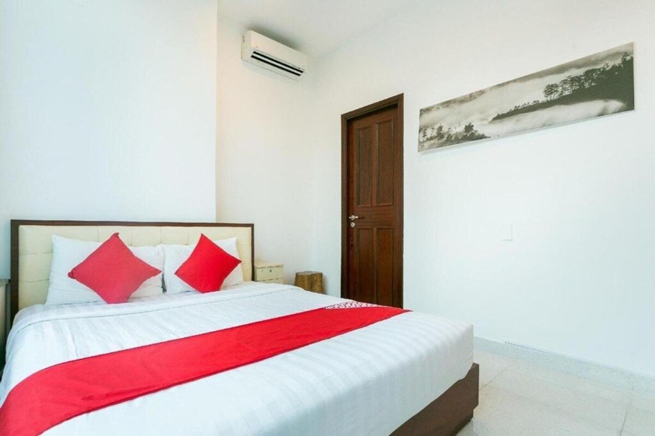 Nu Hotel - 18 Bui Vien Walkstreet Ho Chi Minh City Exterior photo